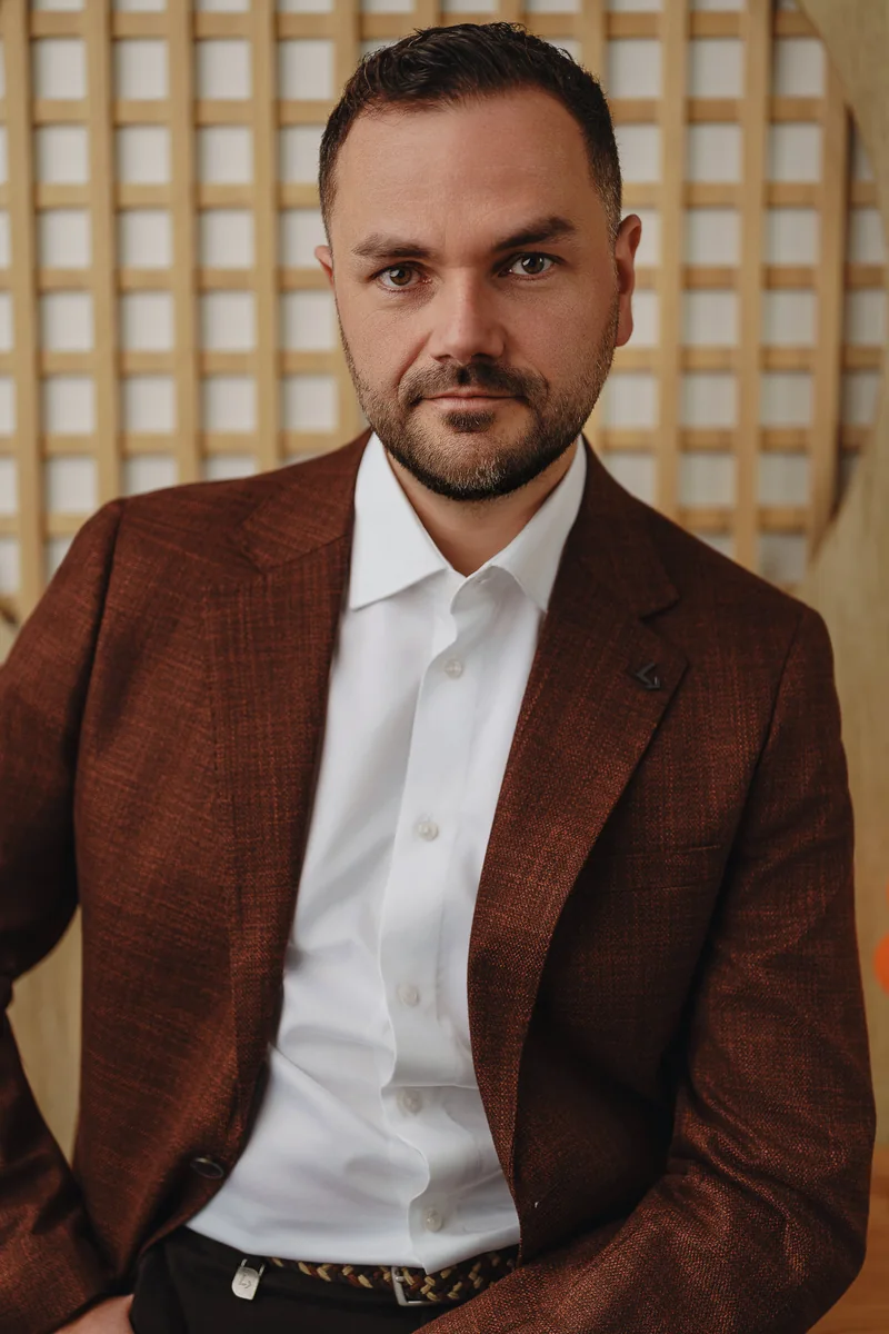 Marek Wolan — portret
